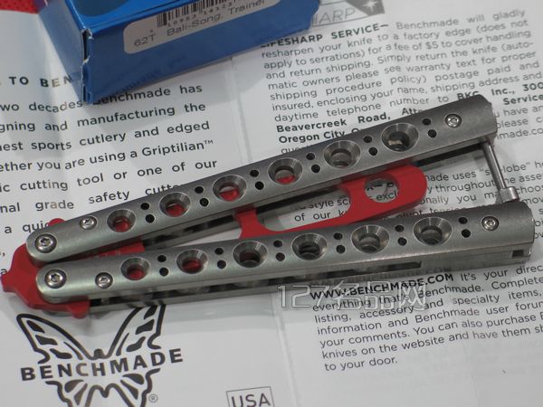 美国蝴蝶 Benchmade 62T练习甩刀