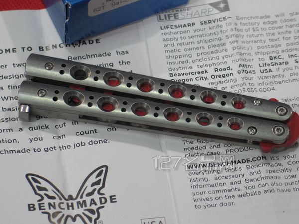 美国蝴蝶 Benchmade 62T练习甩刀