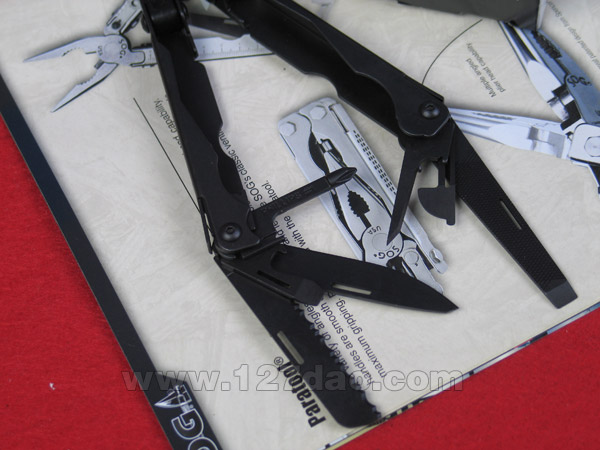 SOG-B31L可折式工具钳