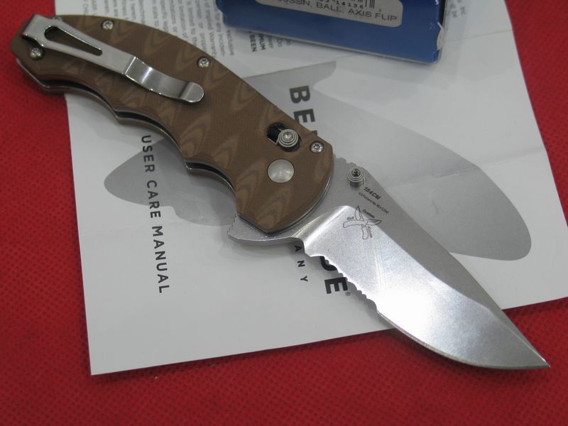 美国蝴蝶 Benchmade 300SSN半齿