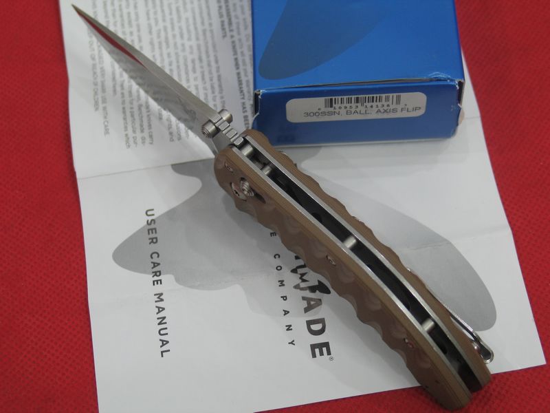 美国蝴蝶 Benchmade 300SSN半齿