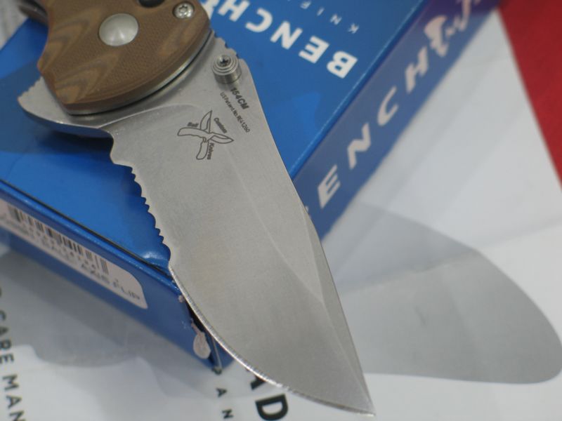 美国蝴蝶 Benchmade 300SSN半齿