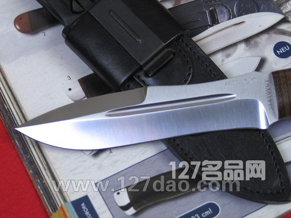 蝎子攻击刀