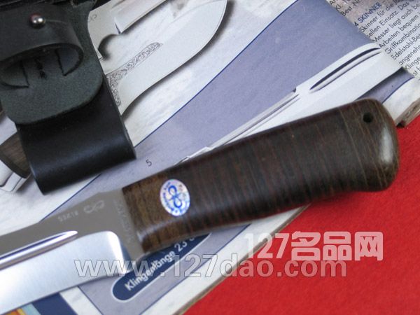 蝎子攻击刀