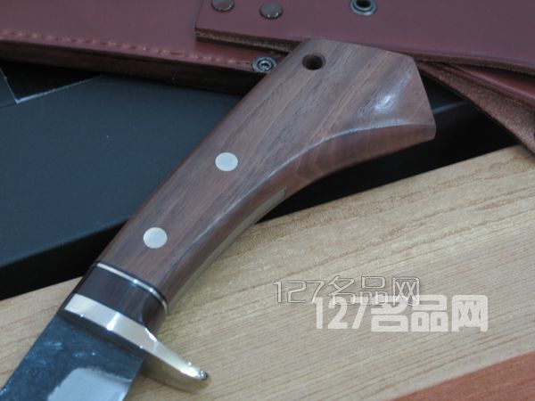 日本关兼常Kanetsune KB-146 獵匠 传古式火造狩猎直刀