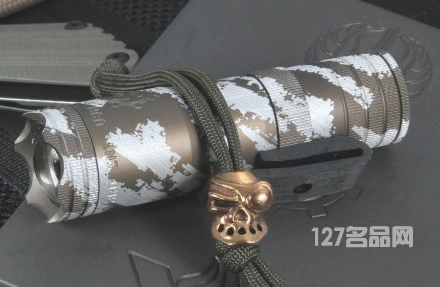 美国挺进者Strider Knives and Starlingear   套装蚀刻版      