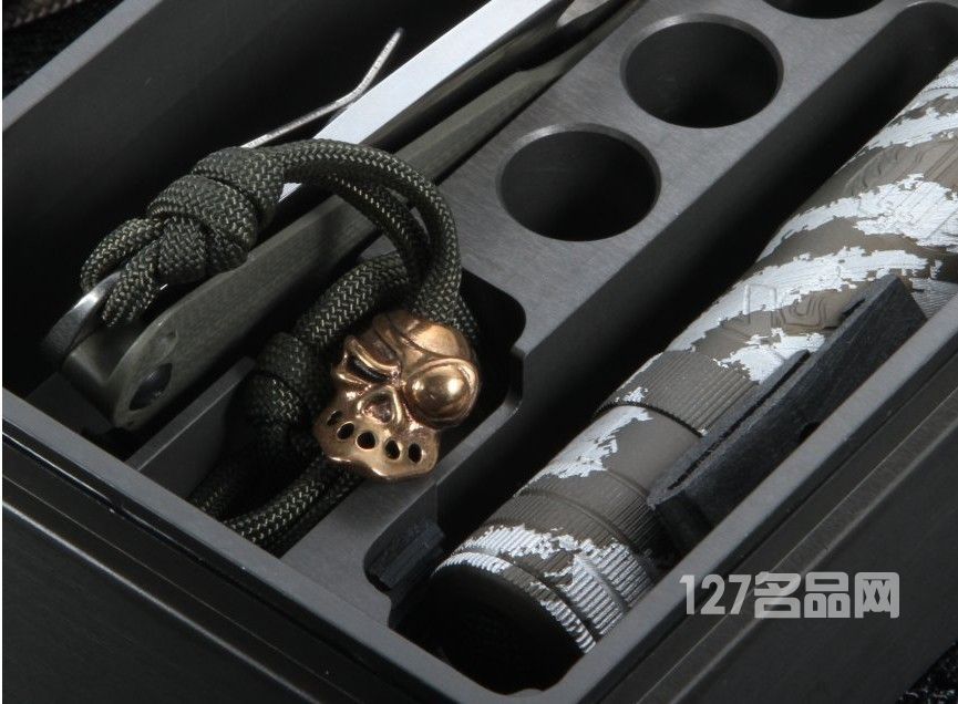 美国挺进者Strider Knives and Starlingear   套装蚀刻版      