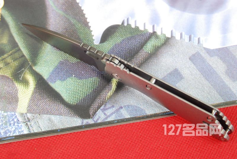 美国挺进者Strider MSC-PT特别版 全钛柄小型折刀