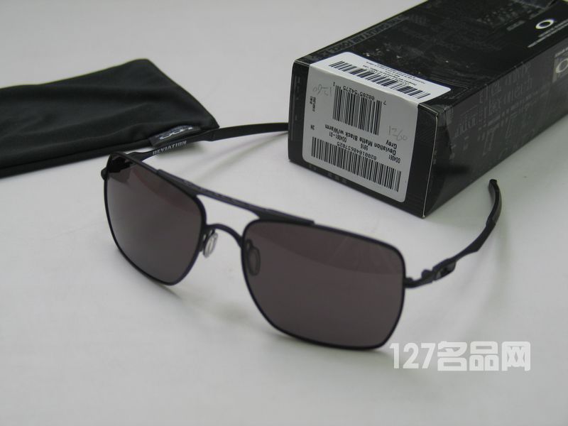 欧克利Oakley 4061-01灰色镀膜太阳镜