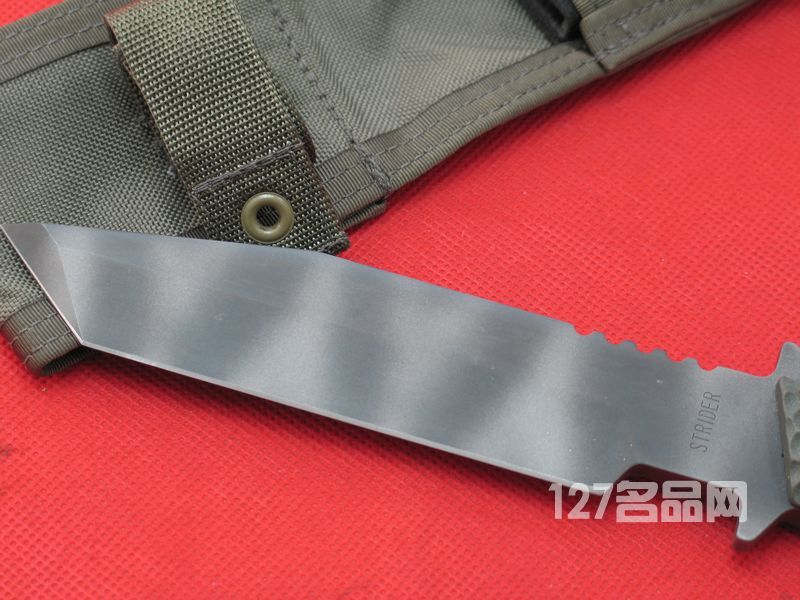 美国挺进者Strider BT 154钢 G10柄