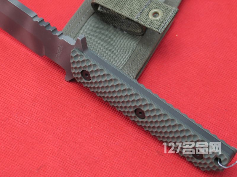 美国挺进者Strider BT 154钢 G10柄