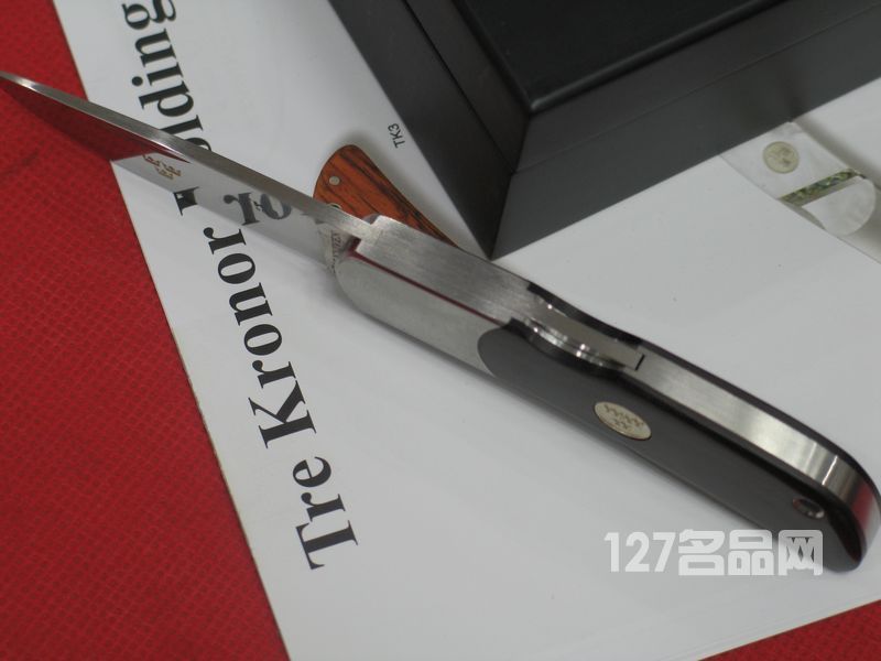 瑞典FK Fallkniven TK3mm 皇家手工米卡塔柄绅士礼盒折刀 
