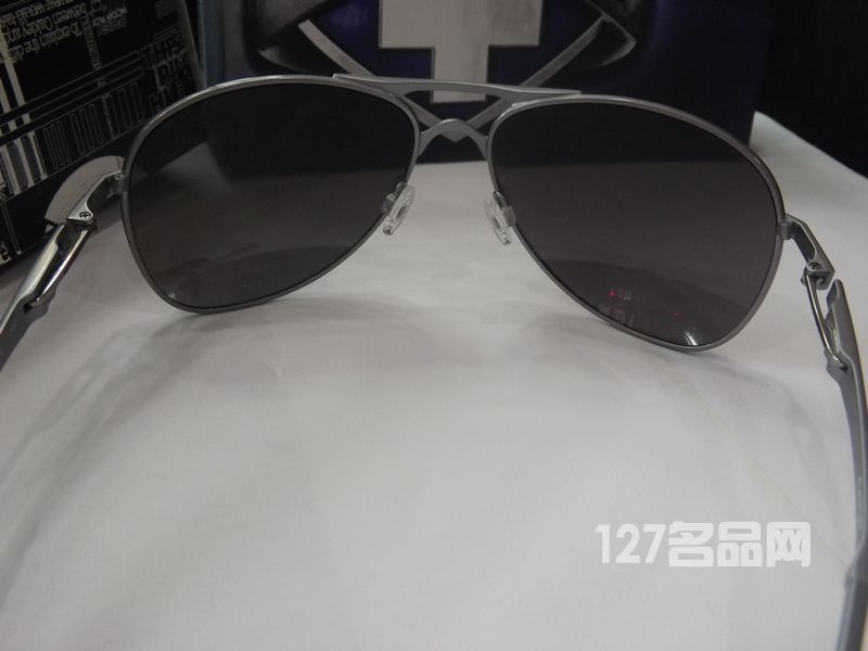 欧克利OAKLEY 4057-11军版暧灰色太阳镜 