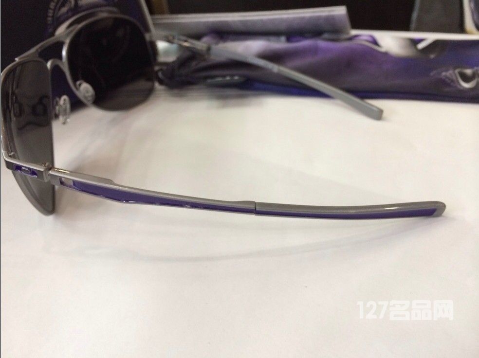 欧克利OAKLEY 4057-11军版暧灰色太阳镜 