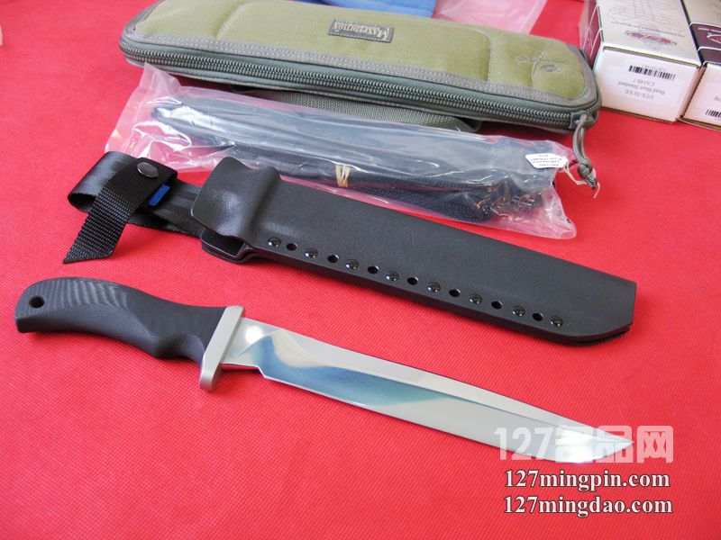 美国疯狗Mad Dog polished blade 法师维一版本大镜面 战术直刀