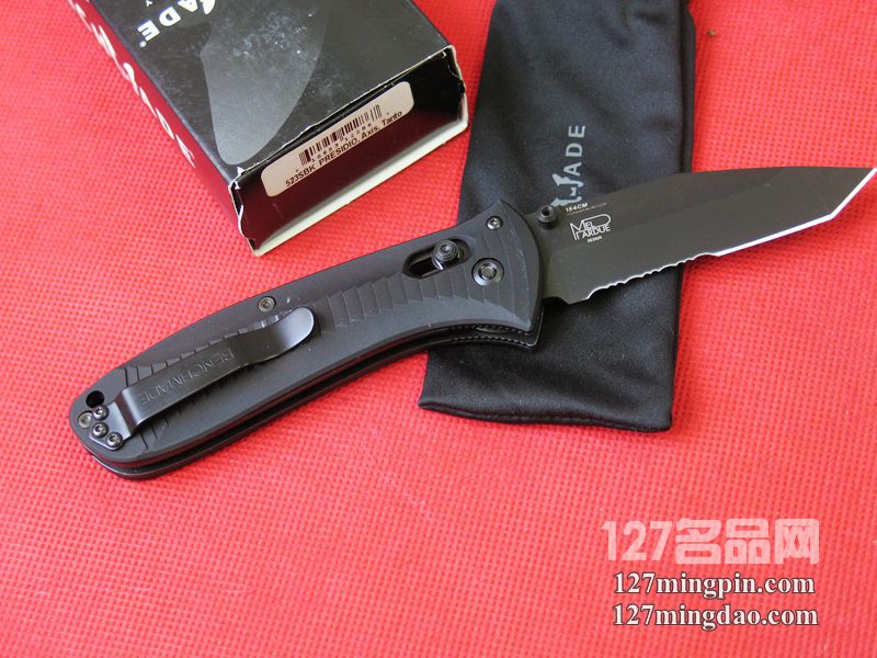 美国蝴蝶BENCHMADE 523SBK 双向止滑手柄头半齿战术折刀