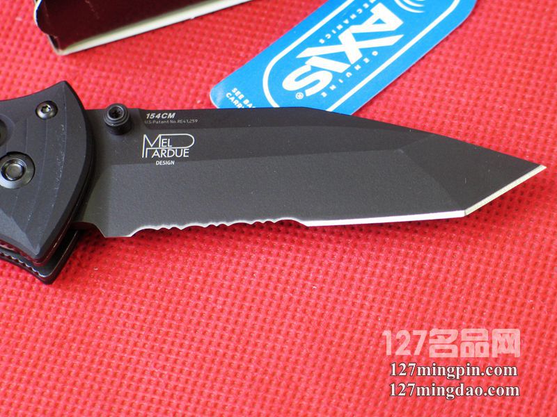 美国蝴蝶BENCHMADE 523SBK 双向止滑手柄头半齿战术折刀