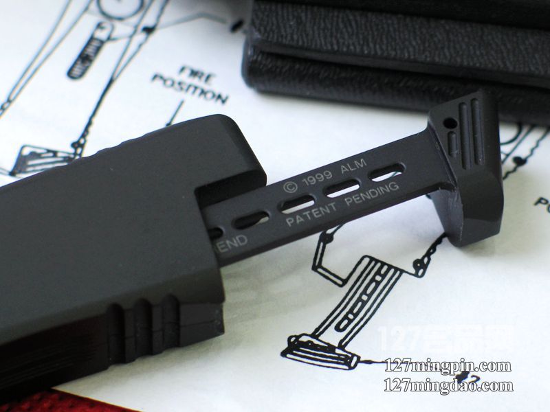 美国微技术MICROTECH Combat Talon II 2000款出埃及拉丝单锋直跳
