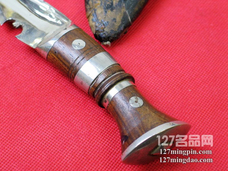尼泊尔弯刀
