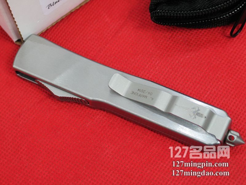 美国微技术MICROTECH D/EOTF蓝色大马士革剑标 定制版直跳