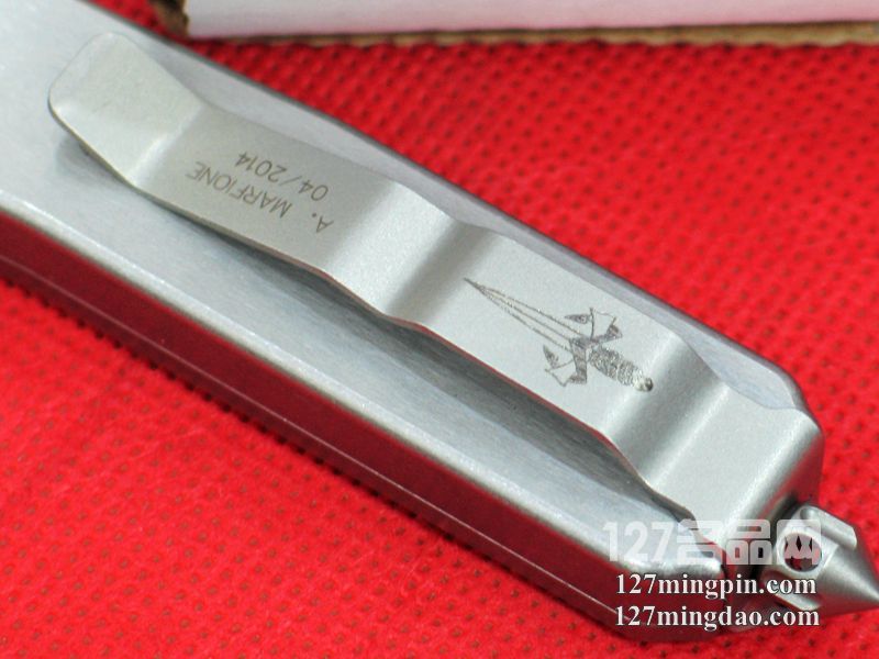 美国微技术MICROTECH D/EOTF蓝色大马士革剑标 定制版直跳