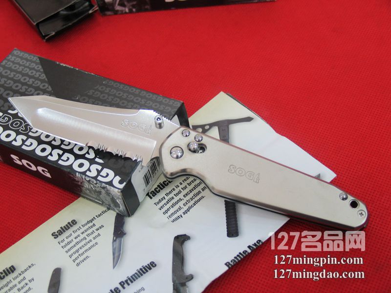 美国哨格SOG SV68 钢柄攻击战术折刀