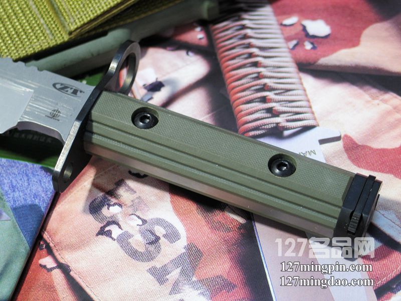 美国挺进者Strider  与ZT和作版ZT-9刺刀