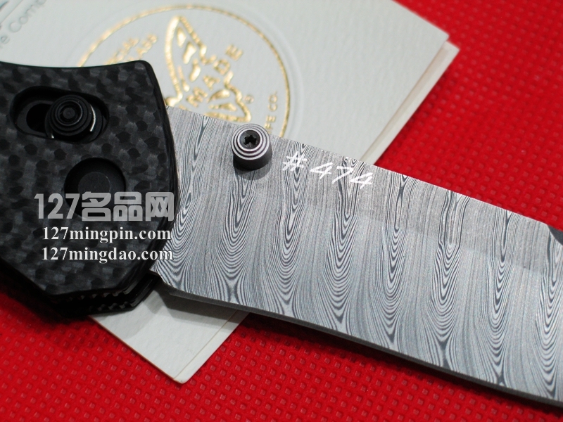 美国蝴蝶BENCHMADE 710-141大马士革 限量版碳纤维柄