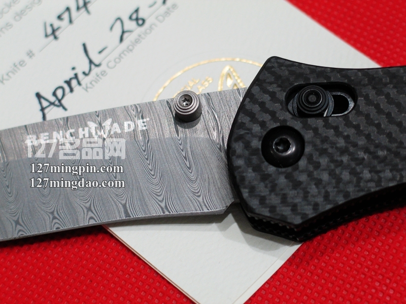 美国蝴蝶BENCHMADE 710-141大马士革 限量版碳纤维柄