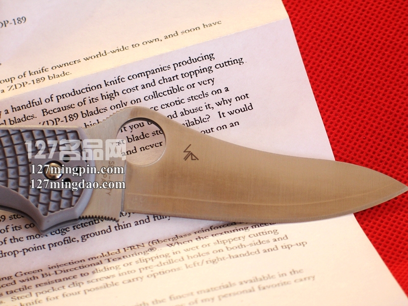 美国蜘蛛SPYDERCO C90FPGYE 超级青纸蓝钢版夹钢折刀