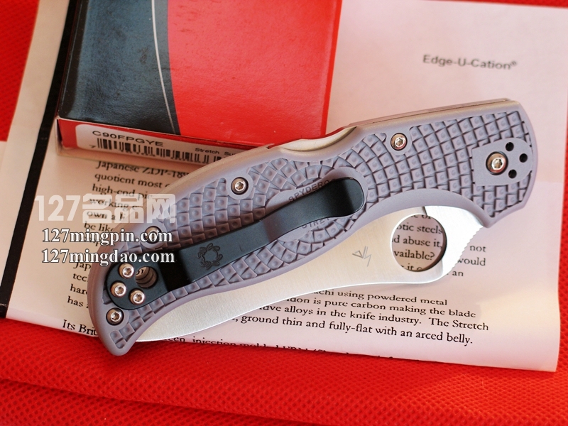 美国蜘蛛SPYDERCO C90FPGYE 超级青纸蓝钢版夹钢折刀