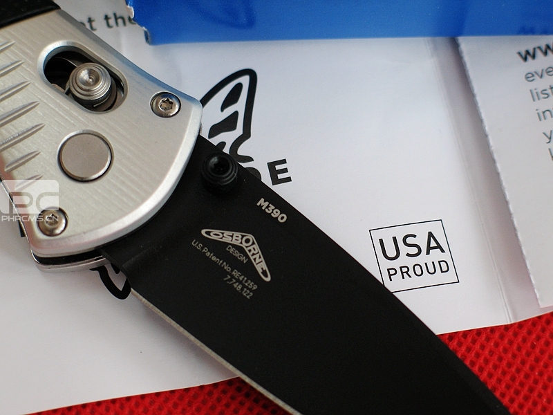 美国蝴蝶 Benchmade 586BK M390钢助力快开刀
