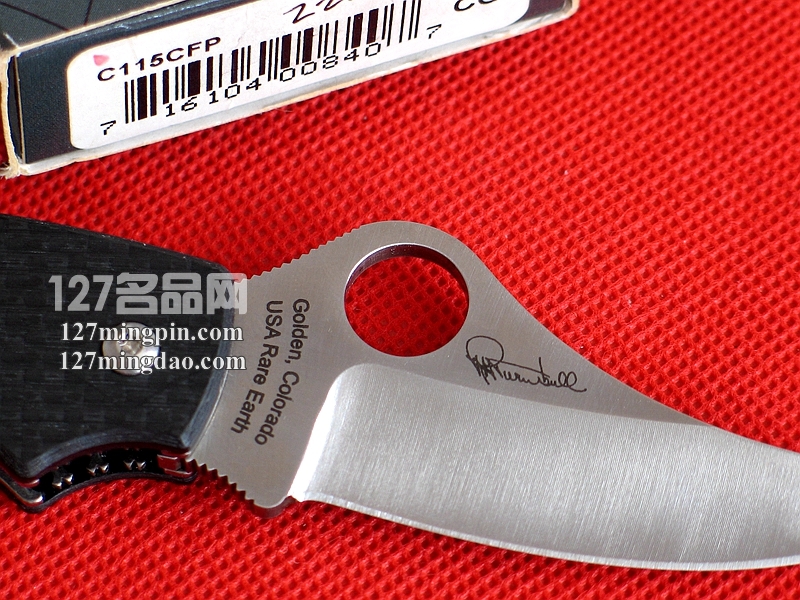 美国蜘蛛SPYDERCO C115CFP纤维柄磁性折刀 127名刀网