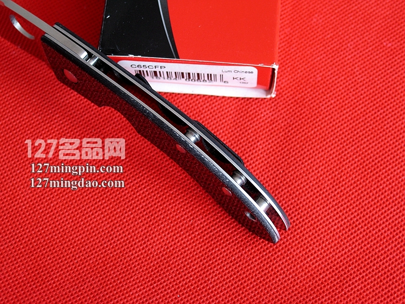 美国蜘蛛SPYDERCO C65CFP碳纤柄折刀  127名刀网