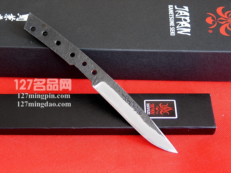 Kanetsune关兼常KB-217 "TAKUMI-YARI刀匠 小直刀