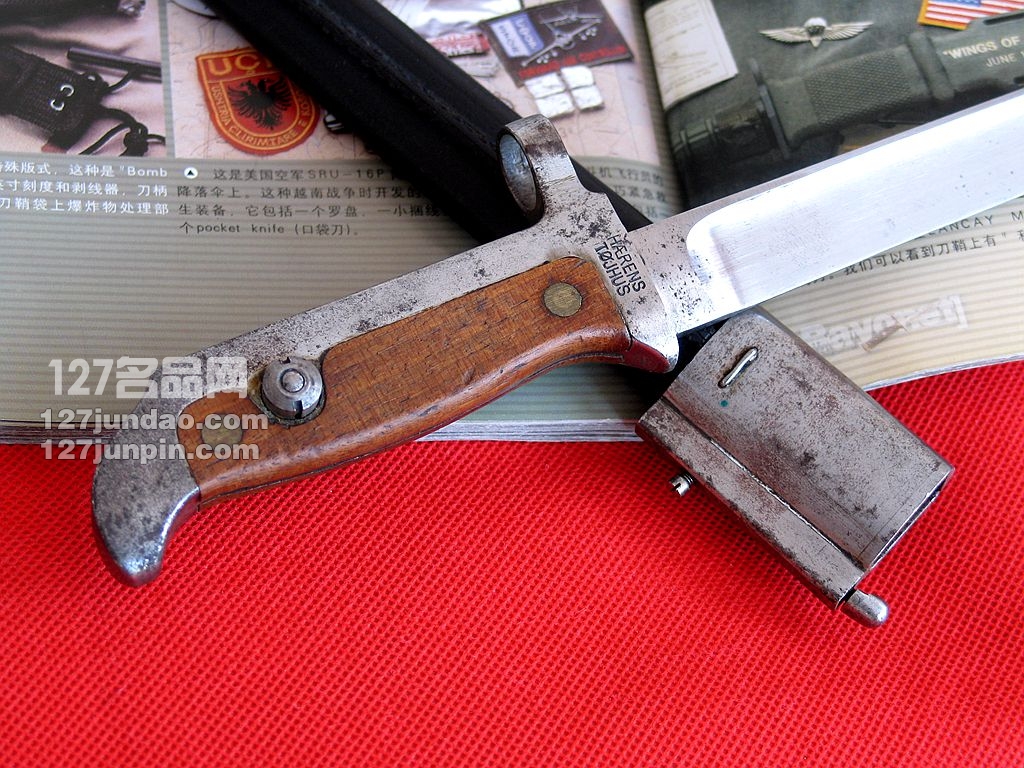 丹麦 M1915 式刺刀  