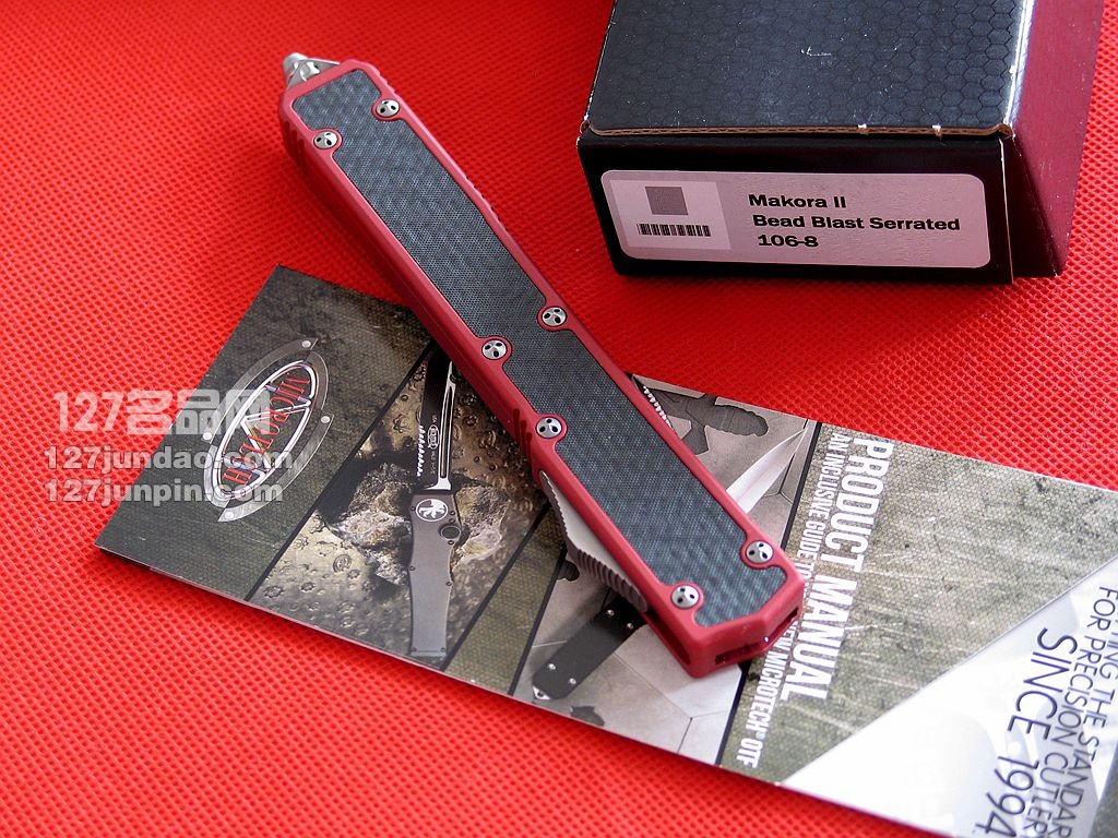 美国微技术 MICROTECH 106火红圣蚂蚁II代碳纤维镶嵌柄军刀