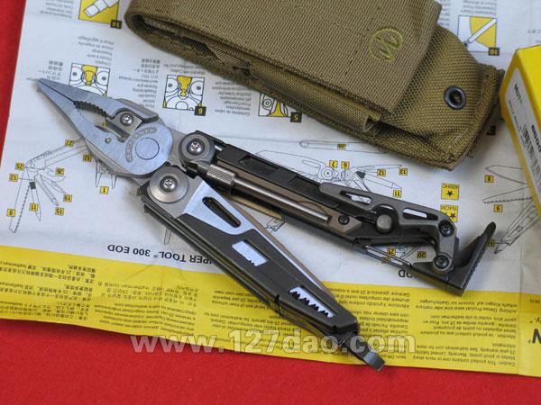莱泽蔓LEATHERMAN  MUT军用版
