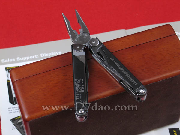 莱泽蔓LEATHERMAN  大马士革限量版工具钳