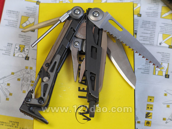 莱泽蔓LEATHERMAN  MUT军用版