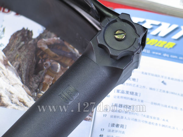 北约部队格洛克军用铲