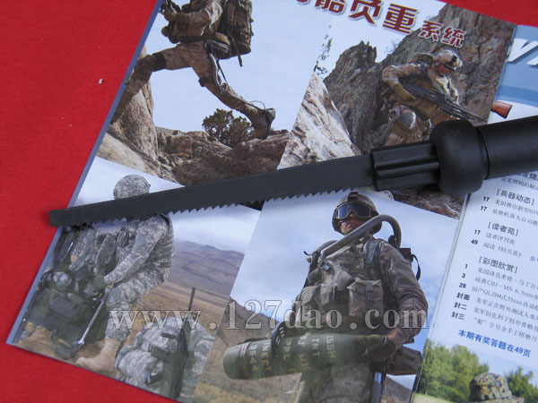 北约部队格洛克军用铲