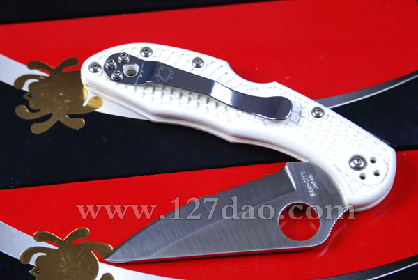 美国蜘蛛SPYDERCO   CIIPSWH平刃白柄折刀   127名刀网