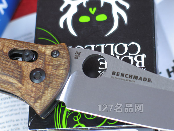 美国蝴蝶Benchmade 15020-2桃木柄折刀