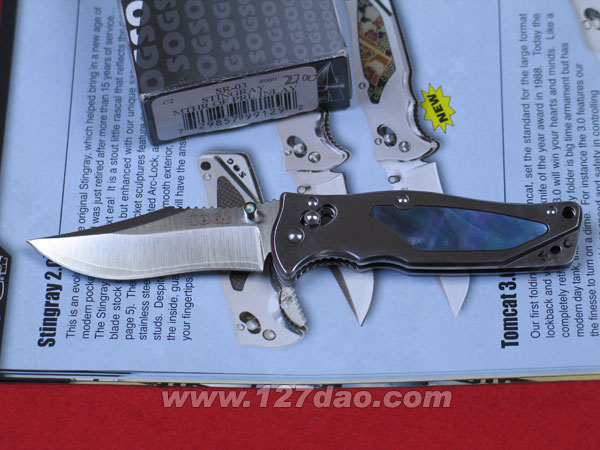 美国哨格蝶贝镶嵌柄折刀 SOG-SR03