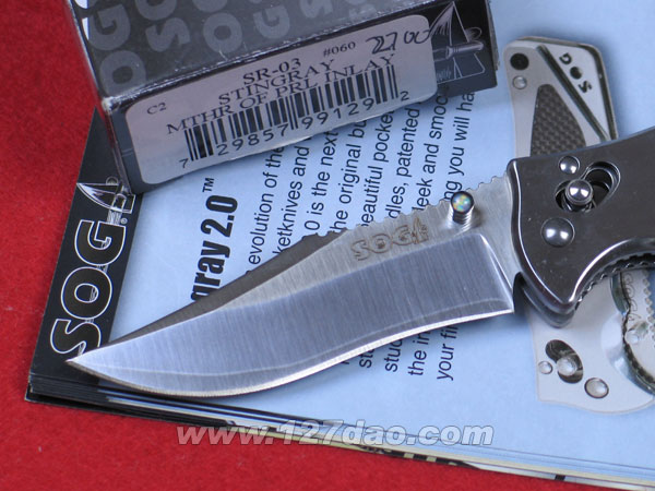 美国哨格蝶贝镶嵌柄折刀 SOG-SR03