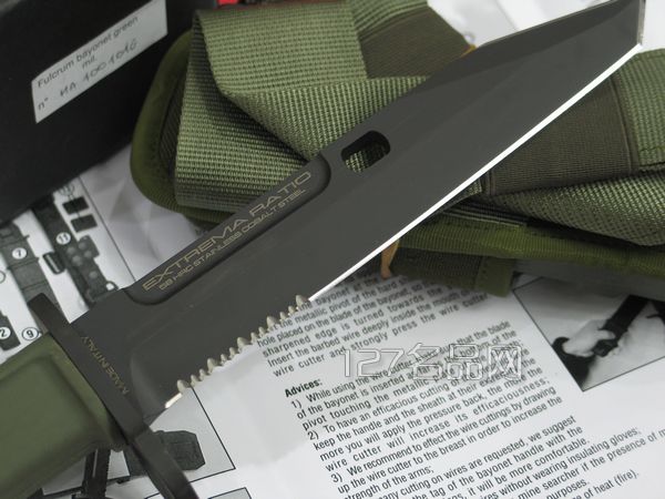 极端武力支点军用刺刀绿色
