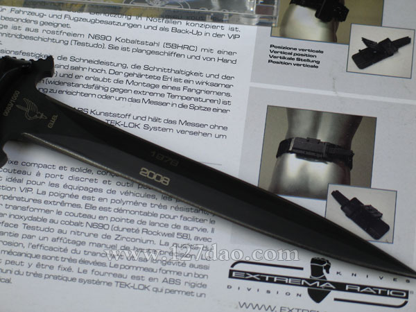 极端武力SUPPRESSOR 镇暴者GIS 30周年限量版特种部队战术匕首