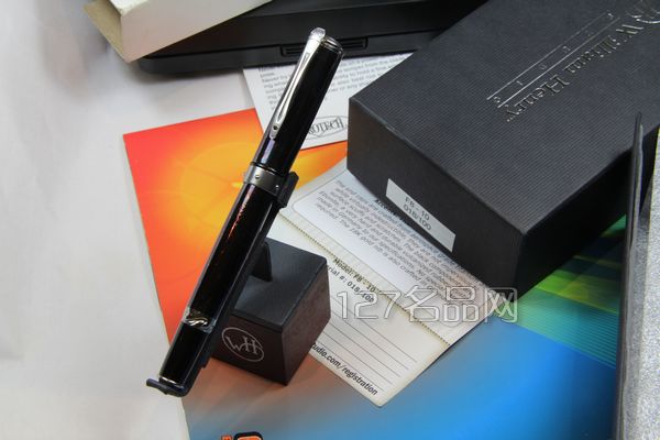 威廉亨利F8-1018K金头钢笔