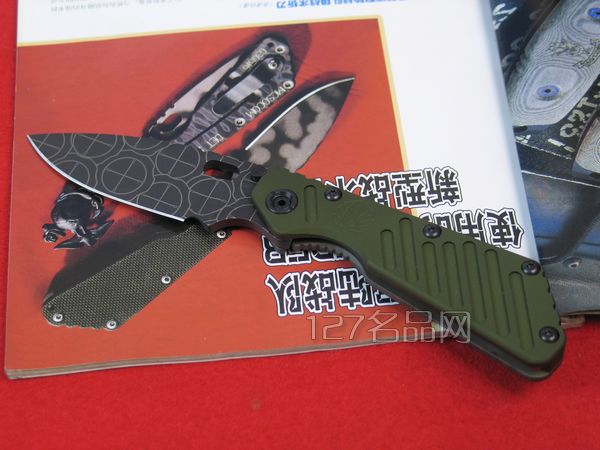 美国挺进者Strider  st手工花纹军版折刀